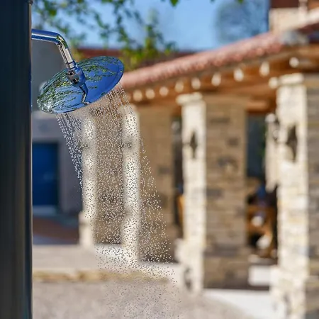 Poolincluded Malou Tatil Evi Stankovci (Zadar)
