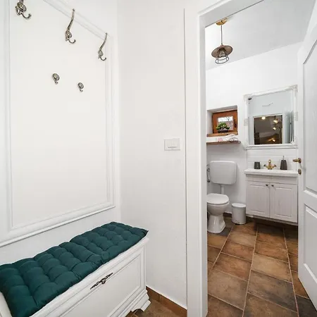 Tatil Evi Poolincluded Malou *