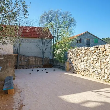 Σπίτι διακοπών Poolincluded Malou *
